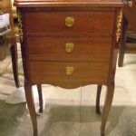 387 6192 CHEST OF DRAWERS